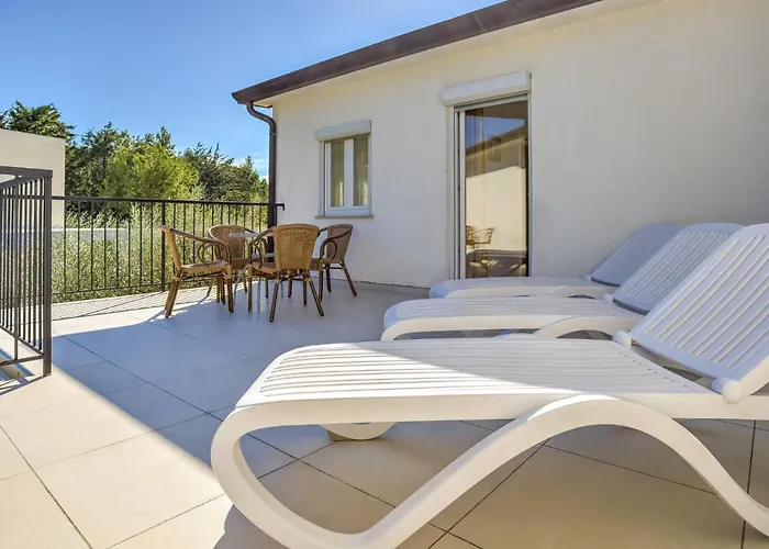 File-5 By Interhome Zambratija (Istria)